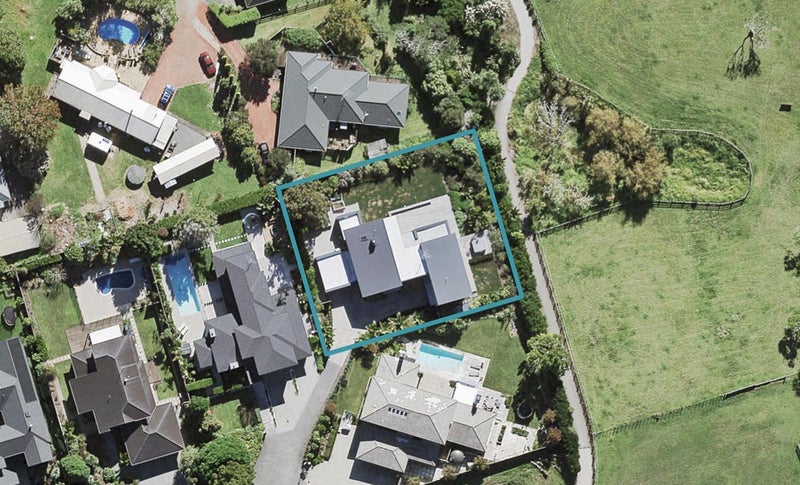 38 Churchouse Road, Greenhithe, Auckland - Carousel 1