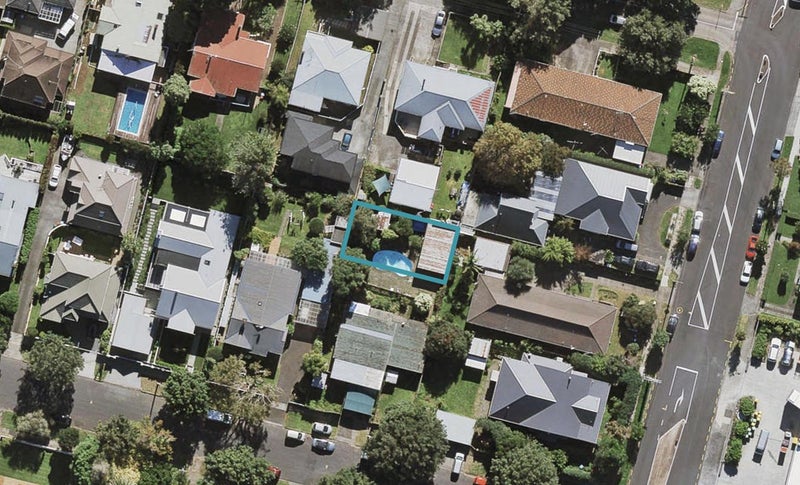 4/1 Acorn Street, Royal Oak, Auckland - Carousel 1