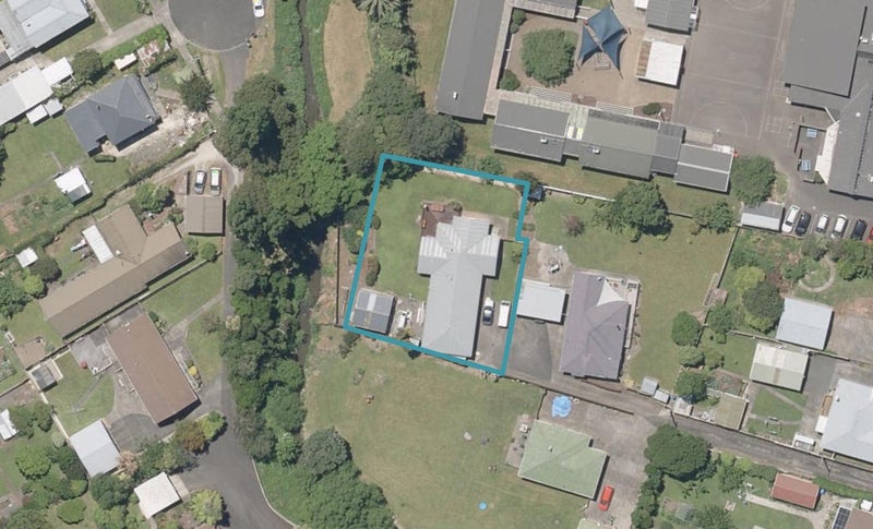 39A Raine Street, Whanganui East, Whanganui - Carousel 1