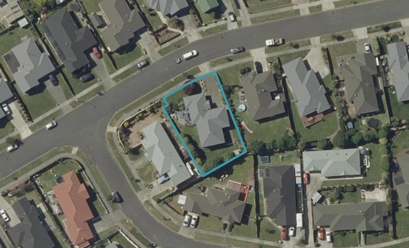 81 Parnell Heights, KELVIN GROVE, PALMERSTON NORTH - Carousel 1