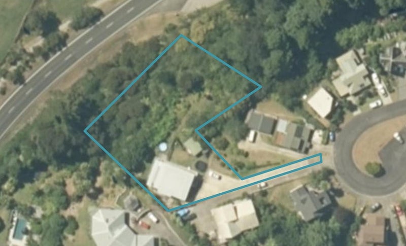 125 Chevron Crescent, Whangamata, Whangamata - Carousel 1
