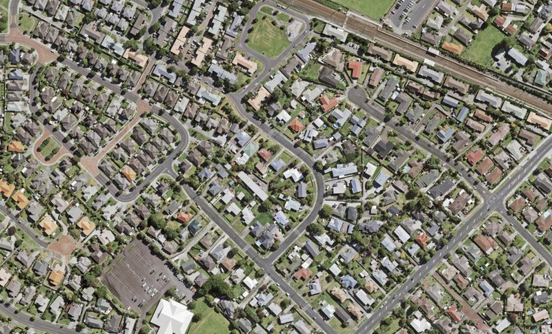 4/12 Statesman Street, Henderson, Auckland - Carousel 1