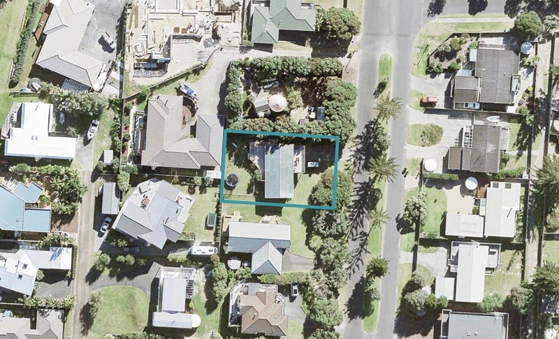 151 Omaha Drive, Warkworth - Carousel 1