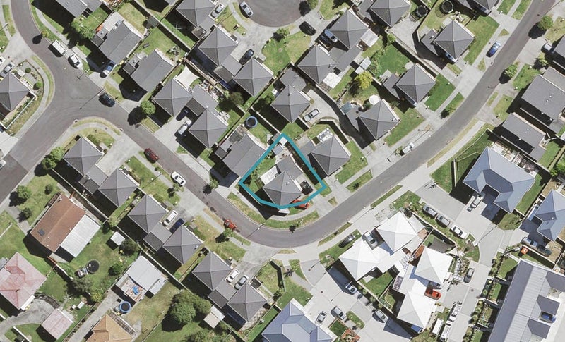 23 Brashier Circle, Sunnyvale, Auckland - Carousel 1