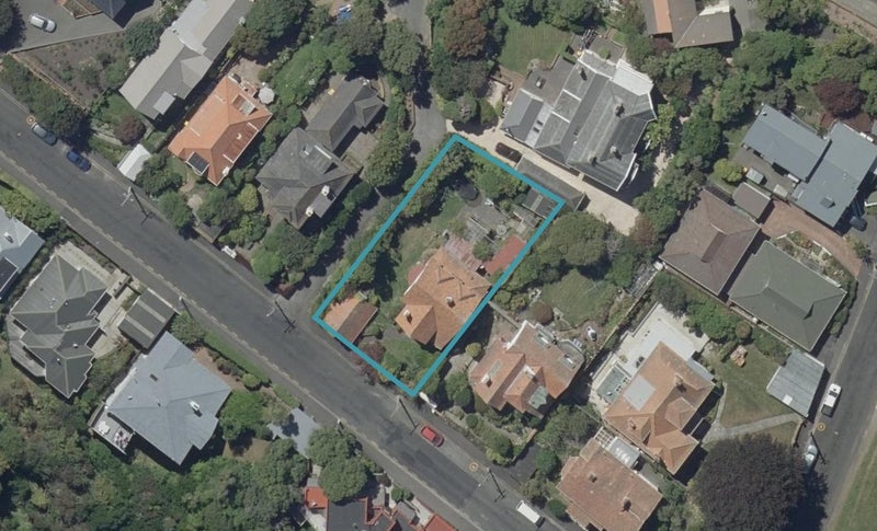 10 Lynwood Avenue, Maori Hill, Dunedin - Carousel 1