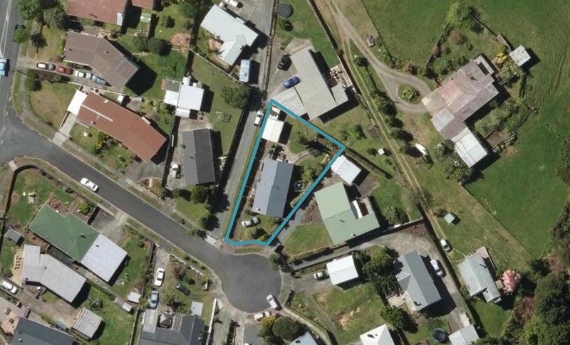 9 Jeeves Place, Tikipunga, Whangarei - Carousel 1