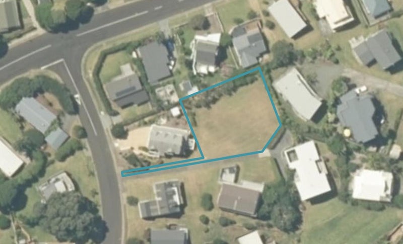 105 Russell Bruce Place, Onemana - Carousel 1