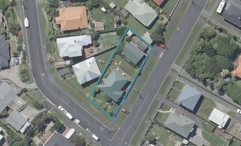 122A Tomahawk Road, Andersons Bay, Dunedin - Carousel 1