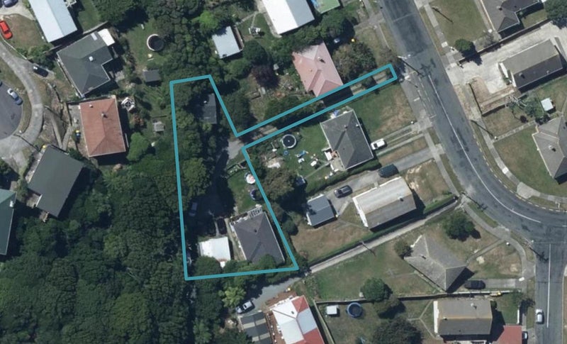 15 Kotuku Street, Elsdon, Porirua - Carousel 1