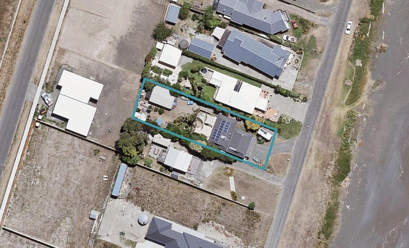107 North Shore Road, Eskdale, Napier - Carousel 1