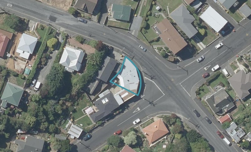 98 Neidpath Road, Mornington, Dunedin - Carousel 1