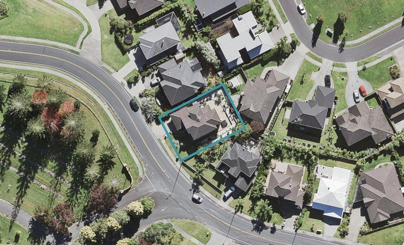 210 Schnapper Rock Road, Schnapper Rock, Auckland - Carousel 1