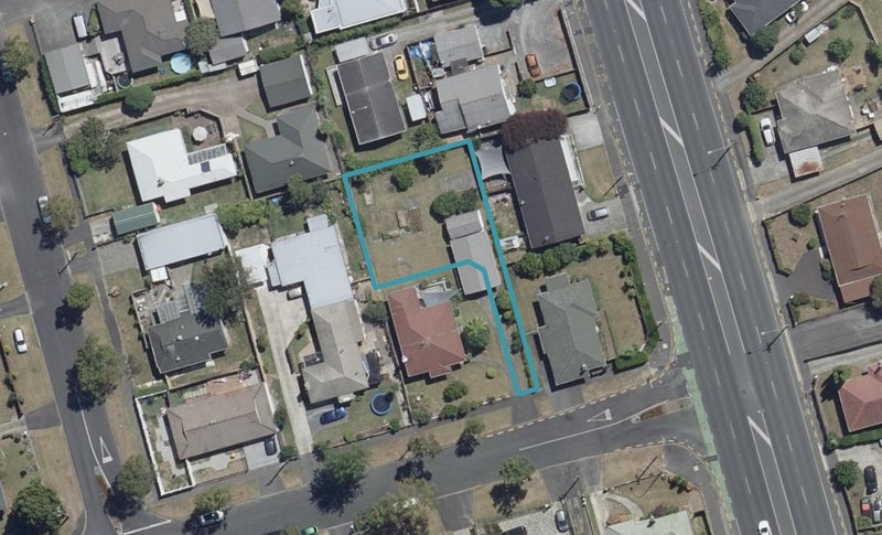 2A Darley Street, Maeroa, Hamilton - Carousel 1