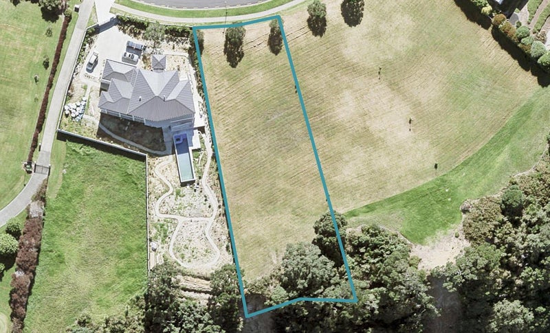 304 Pinecrest Drive, Gulf Harbour, Whangaparāoa - Carousel 1