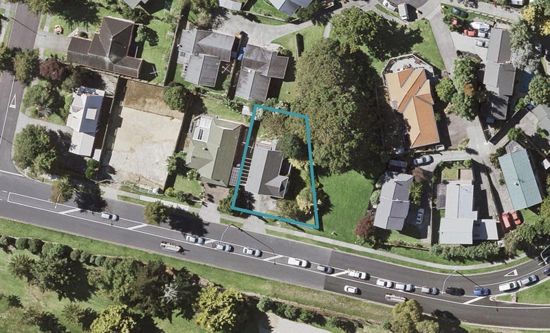 206 Cascades Road, Highland Park, Auckland - Carousel 1