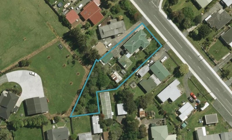 8 Shoemaker Road, Waipu, Waipu - Carousel 1
