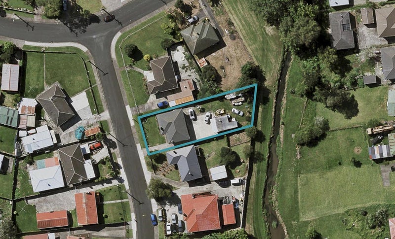 4 Tindall Crescent, Otara, Auckland - Carousel 1