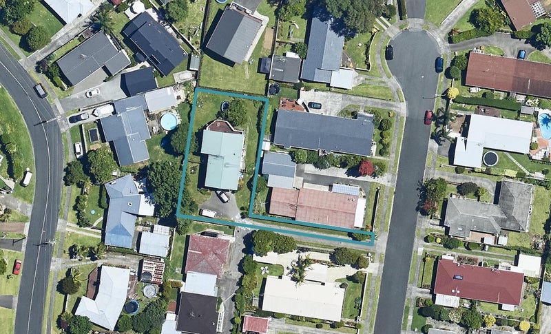 12 Linklater Avenue, Bellevue, Tauranga - Carousel 1