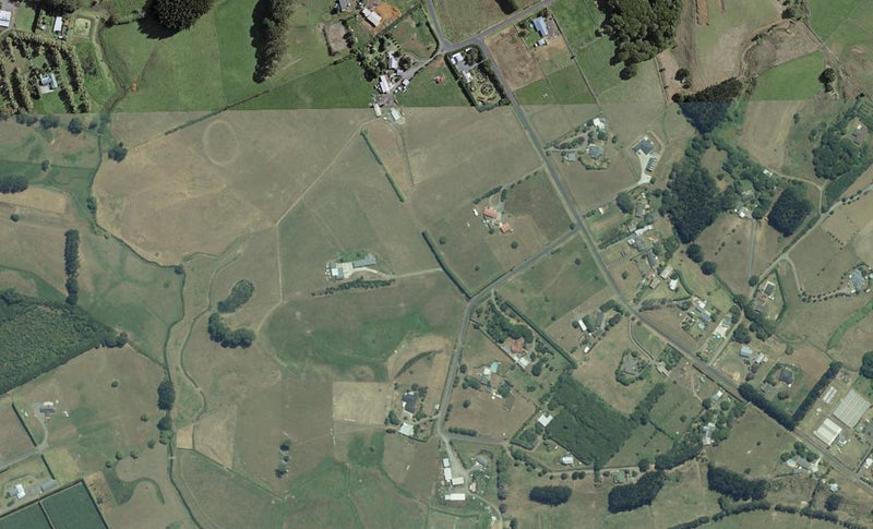 24 Bridge Street, Waiuku - Carousel 1