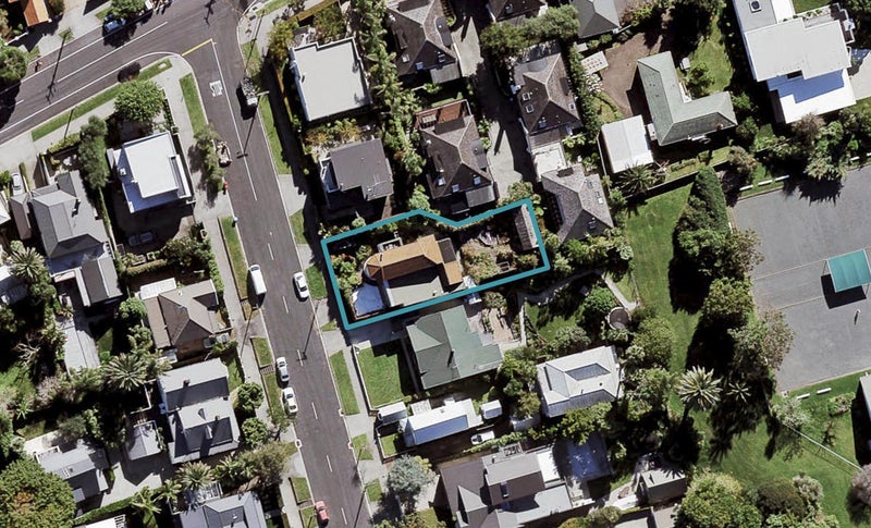 51 Clifton Road, Herne Bay, Auckland - Carousel 1