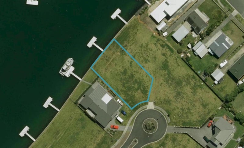 21 Fred Carr Place, One Tree Point, Whangārei - Carousel 1