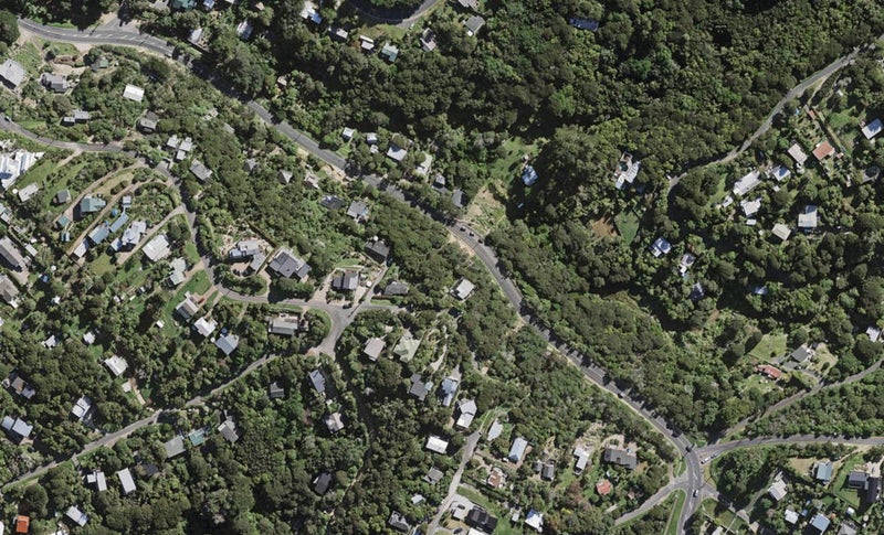 20B Tawa Street, Oneroa, Waiheke Island - Carousel 1