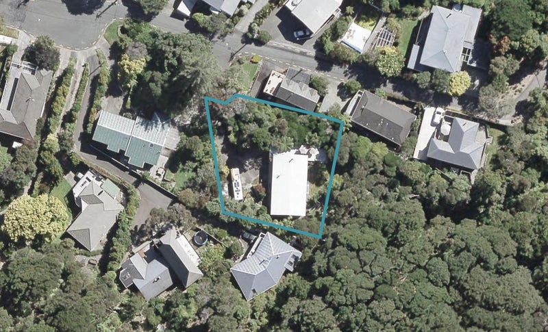 237 Whites Line, WAIWHETU, LOWER HUTT - Carousel 1
