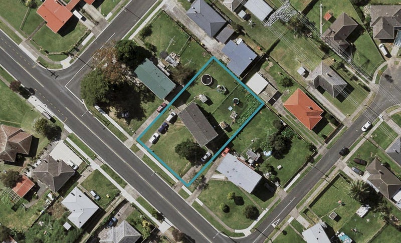 292 Bairds Road, Ōtara, Auckland - Carousel 1