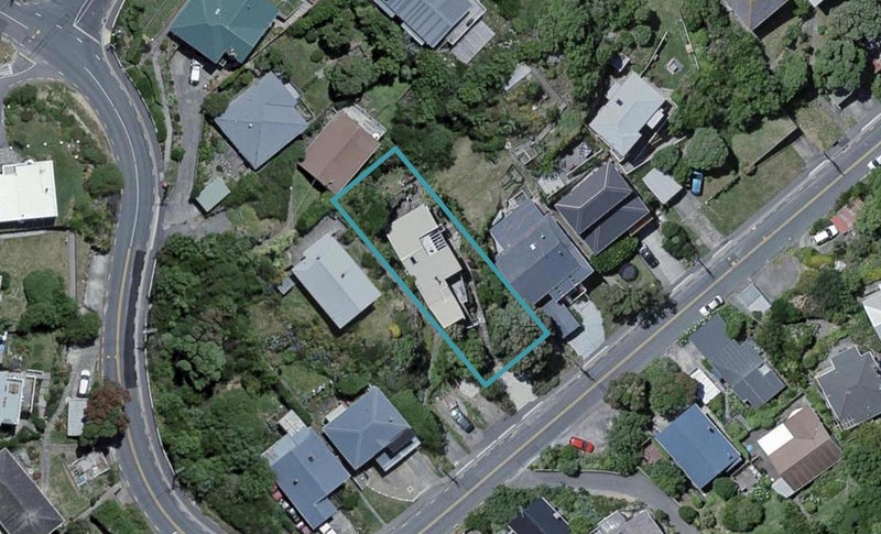 22 Hungerford Road, Lyall Bay, Wellington - Carousel 1