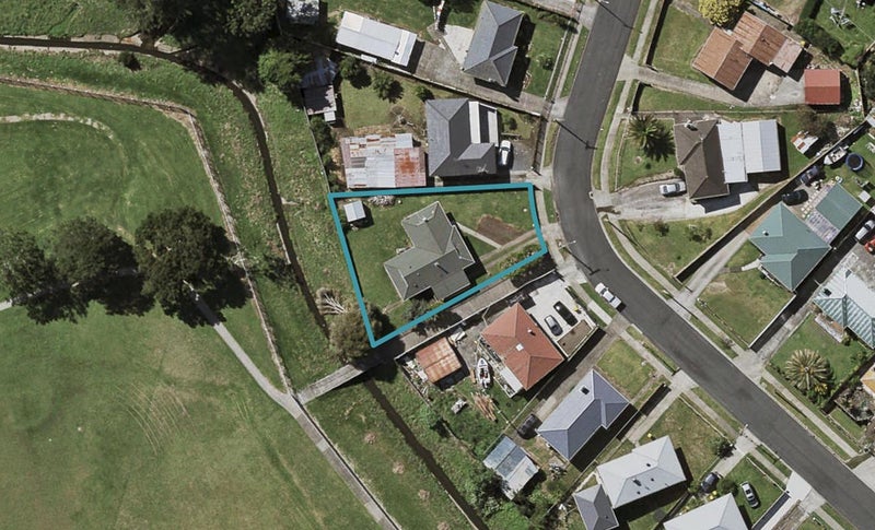 48 Fisher Crescent, Otara, Auckland - Carousel 1