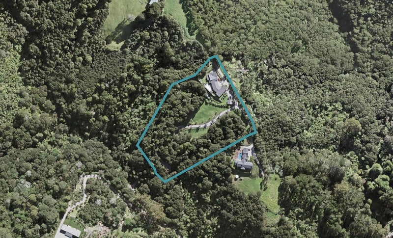 18 Stevensons Crescent, Albany - Carousel 1