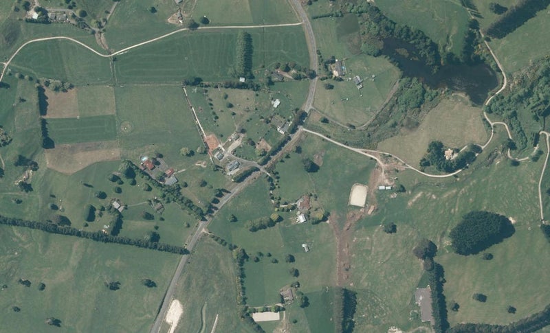 122 Oruanui Road, Wairakei, Taupō - Carousel 1