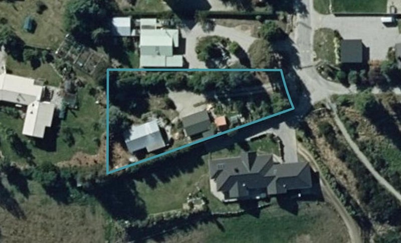 183 Capell Avenue, Wanaka - Carousel 1