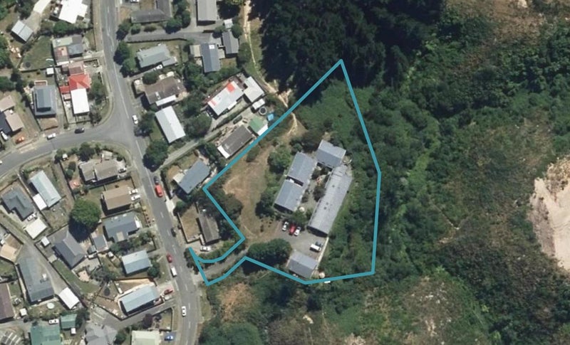 3/1 Ribbonwood Terrace, Ranui, Porirua - Carousel 1