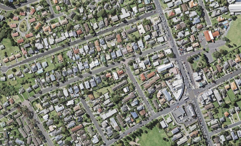 1/9 Egremont Street, Belmont, Auckland - Carousel 1