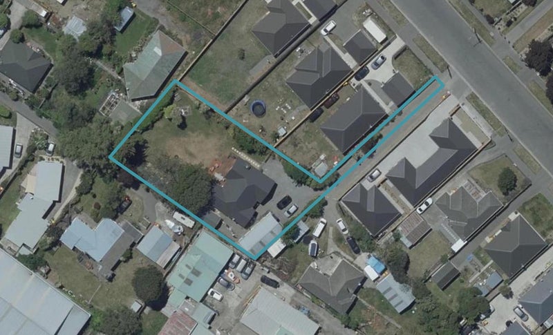 16 Shortland Street, Wainoni, Christchurch - Carousel 1
