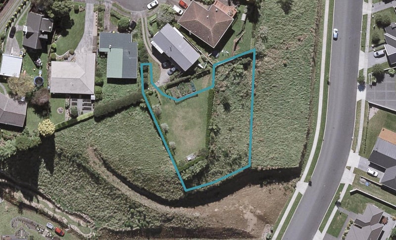 9A Alpine Grove, Hurworth, New Plymouth - Carousel 1