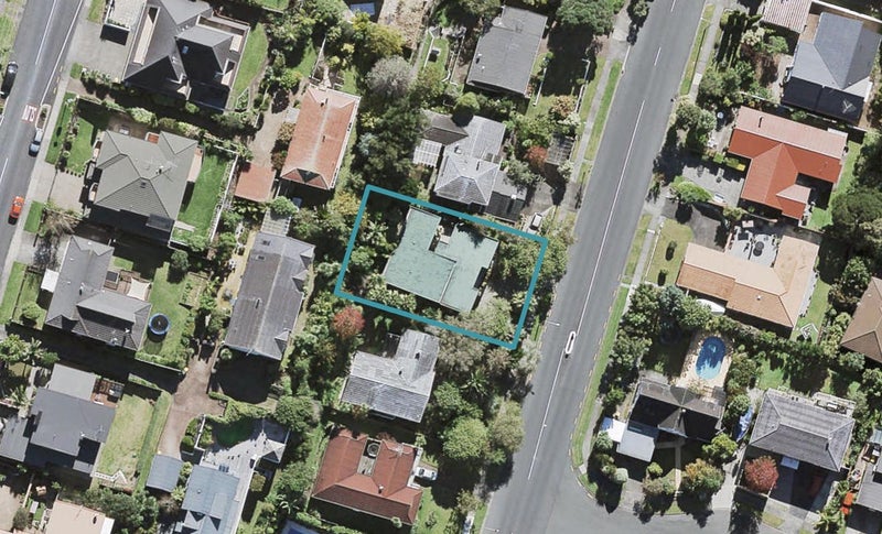 105 Chelsea View Drive, Chatswood, Auckland - Carousel 1