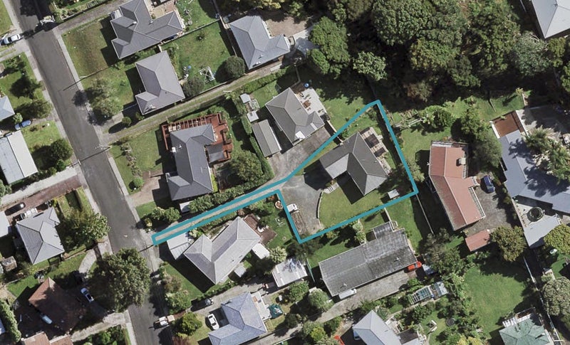 25 Tampin Road, Hillpark, Auckland - Carousel 1
