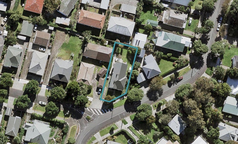 17 Arabi Street, Sandringham, Auckland - Carousel 1