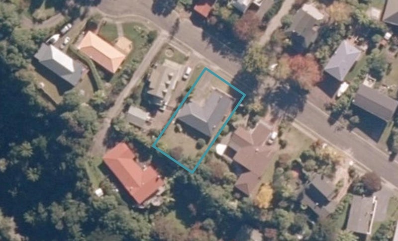 13 Brunette Drive, Acacia Bay, Taupo - Carousel 1