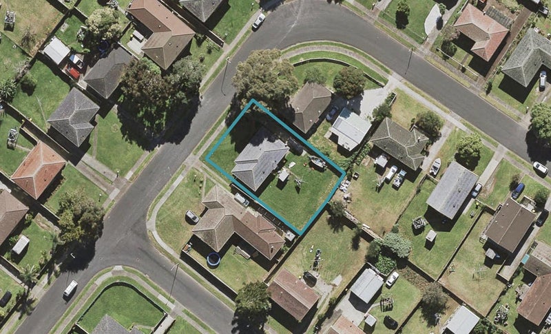 7 Chingford Close, Mangere, Auckland - Carousel 1