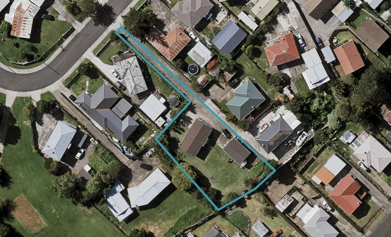 45 Whitley Crescent, Otara, Auckland - Carousel 1