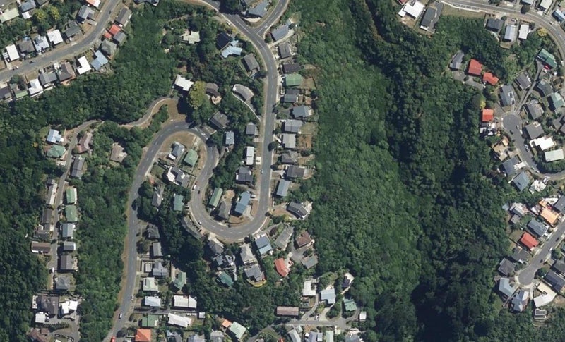 100 Dowse Drive, Maungaraki, Lower Hutt - Carousel 1