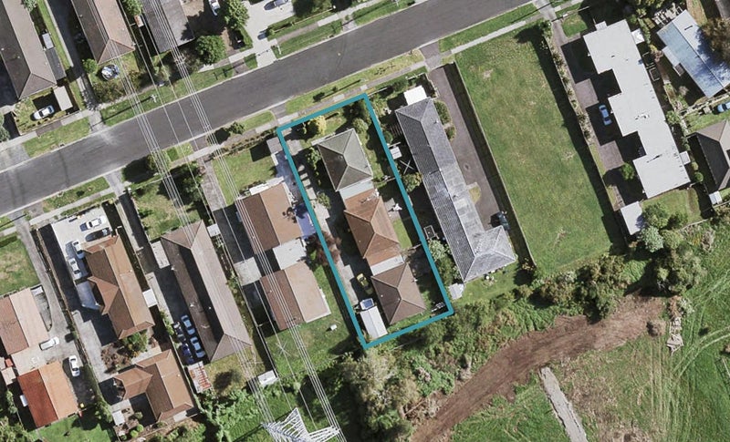 1/21 Berwyn Avenue, Takanini, Auckland - Carousel 1