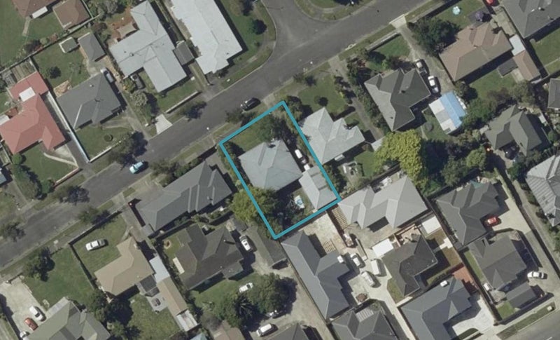32 Paisley Street, Awapuni, Palmerston North - Carousel 1
