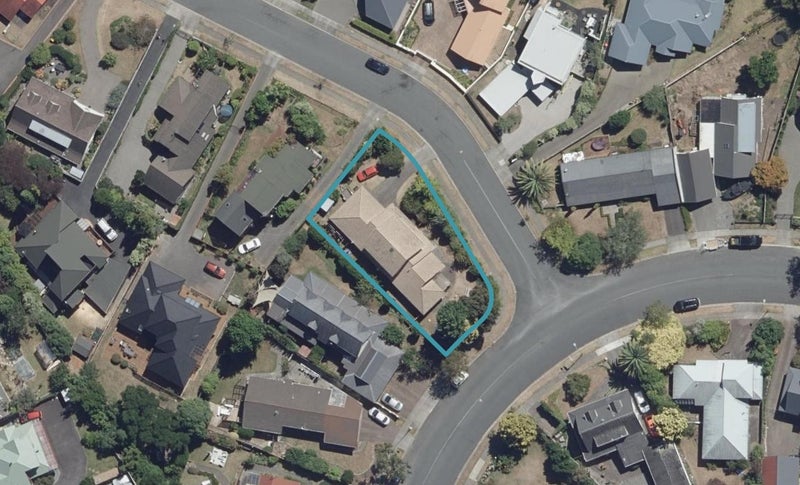 1 Sycamore Place, Pukete, Hamilton - Carousel 1