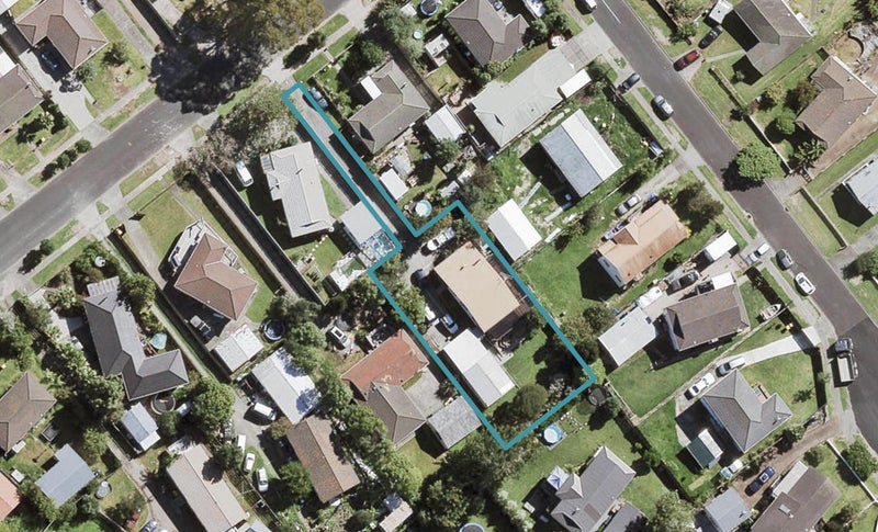 55 Urlich Drive, Ranui, Auckland - Carousel 1