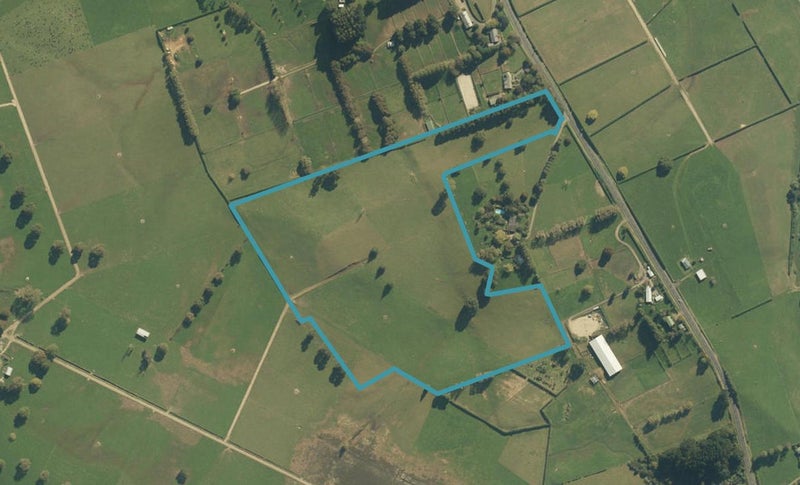 1065 Victoria Road, Tauwhare, Hamilton - Carousel 1