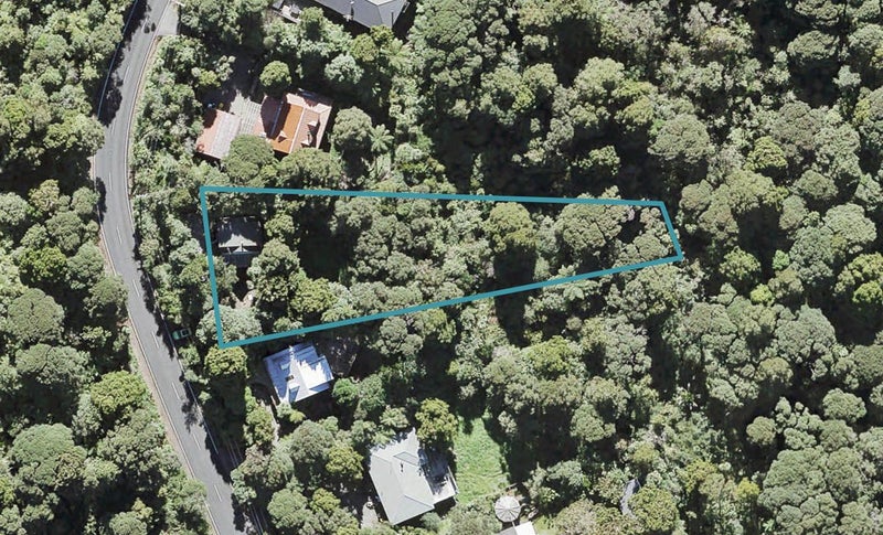 757 Scenic Drive, Henderson Valley, Auckland - Carousel 1